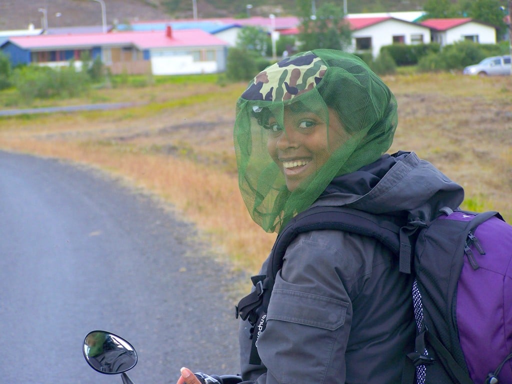 Islande à vélo : Lac Myvatn moustiques moucherons protection