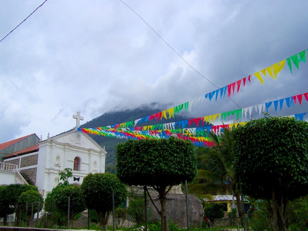 eglise lac Atitlán guatemala