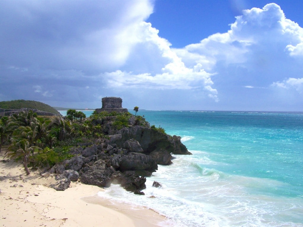 temple tulum mer mexique