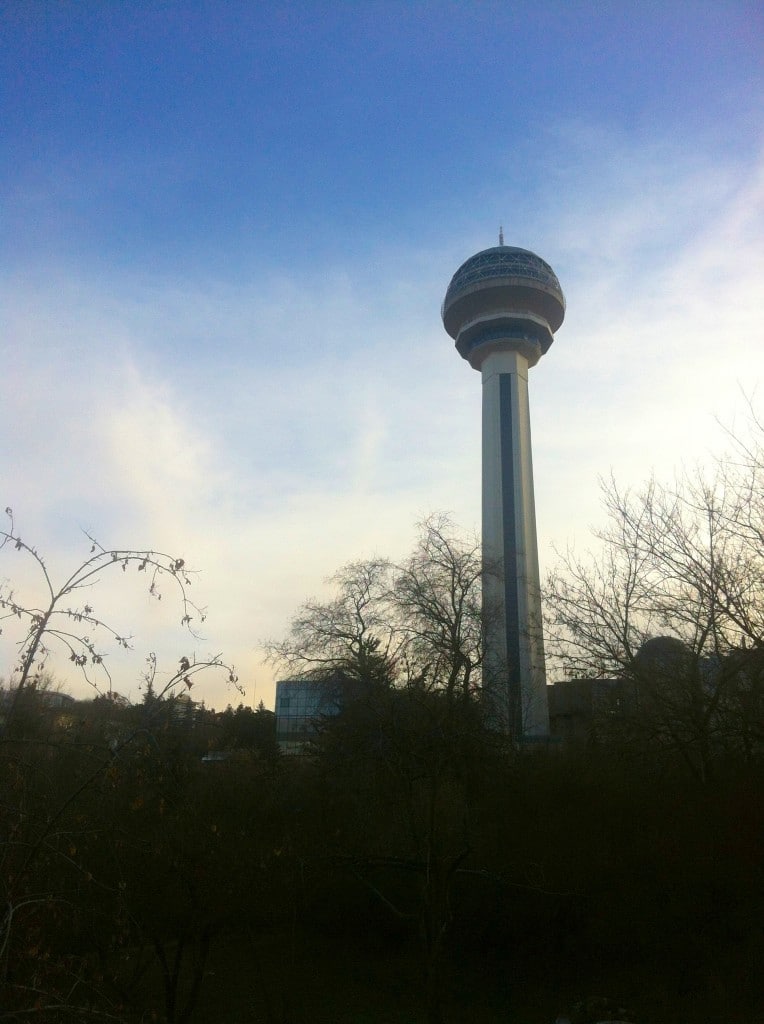 tour Atakule à Ankara était un centre commercial mais il a été fermé.