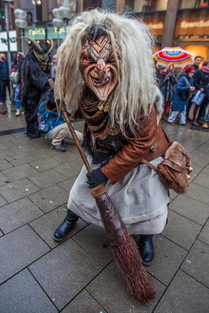 Krampus Munich sorcière