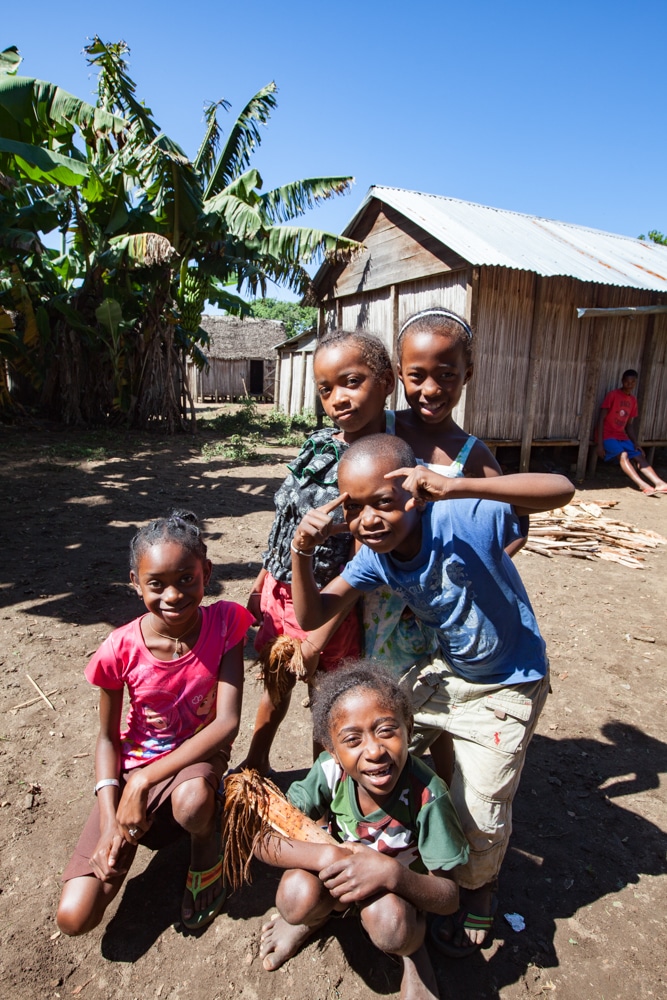 enfants village Madagascar
