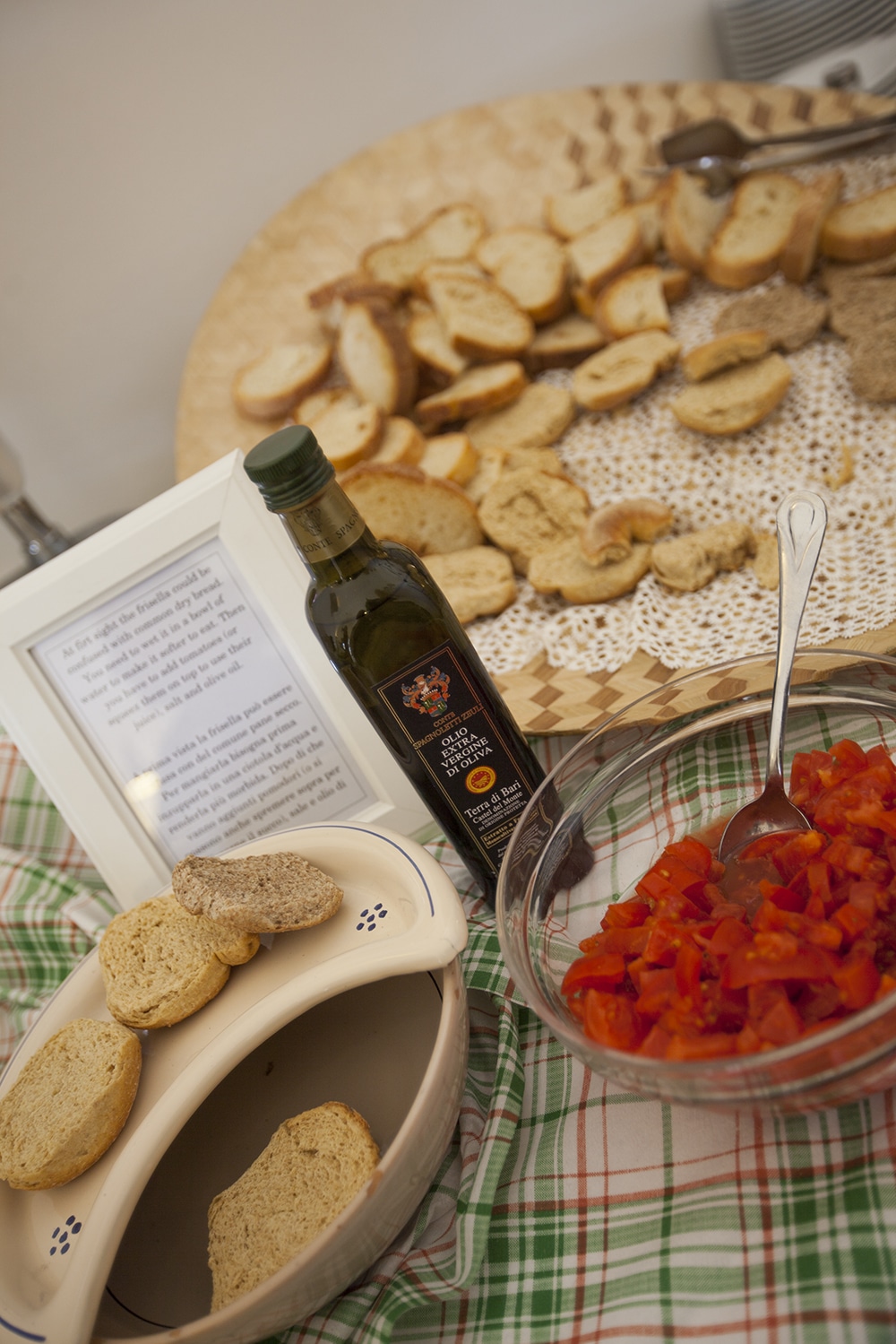 pain ail tomate friselle pouilles