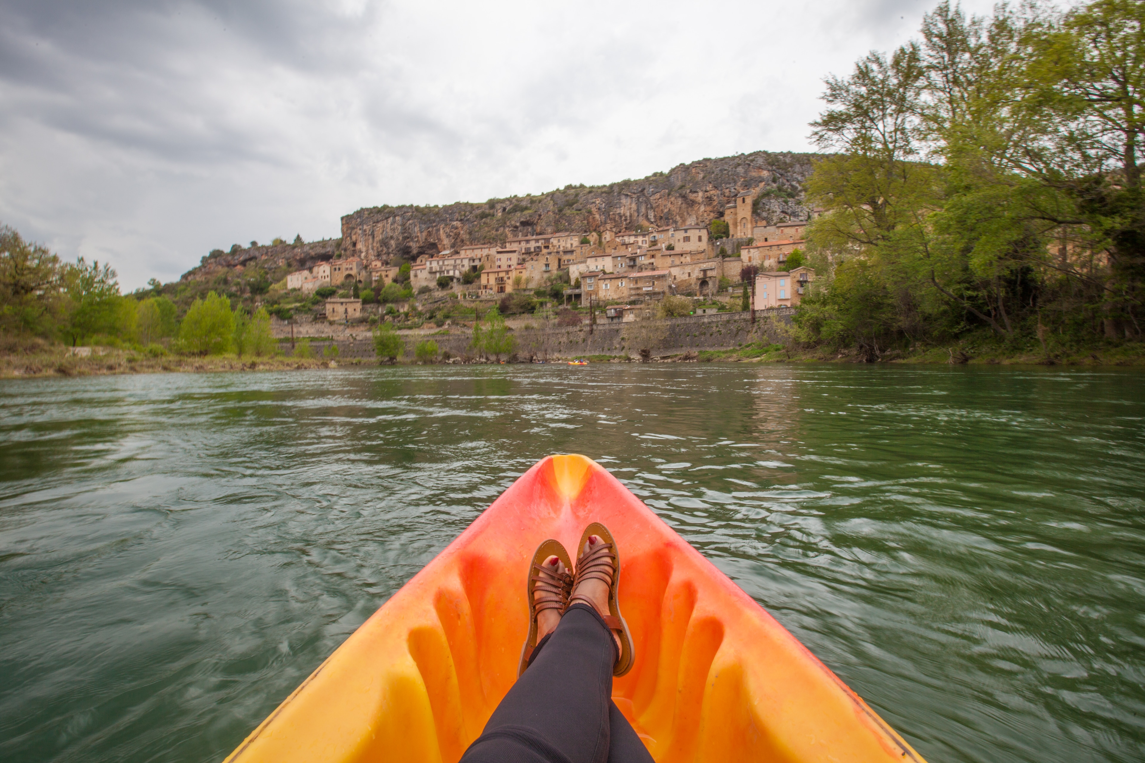 village troglodytique Peyre aveyron