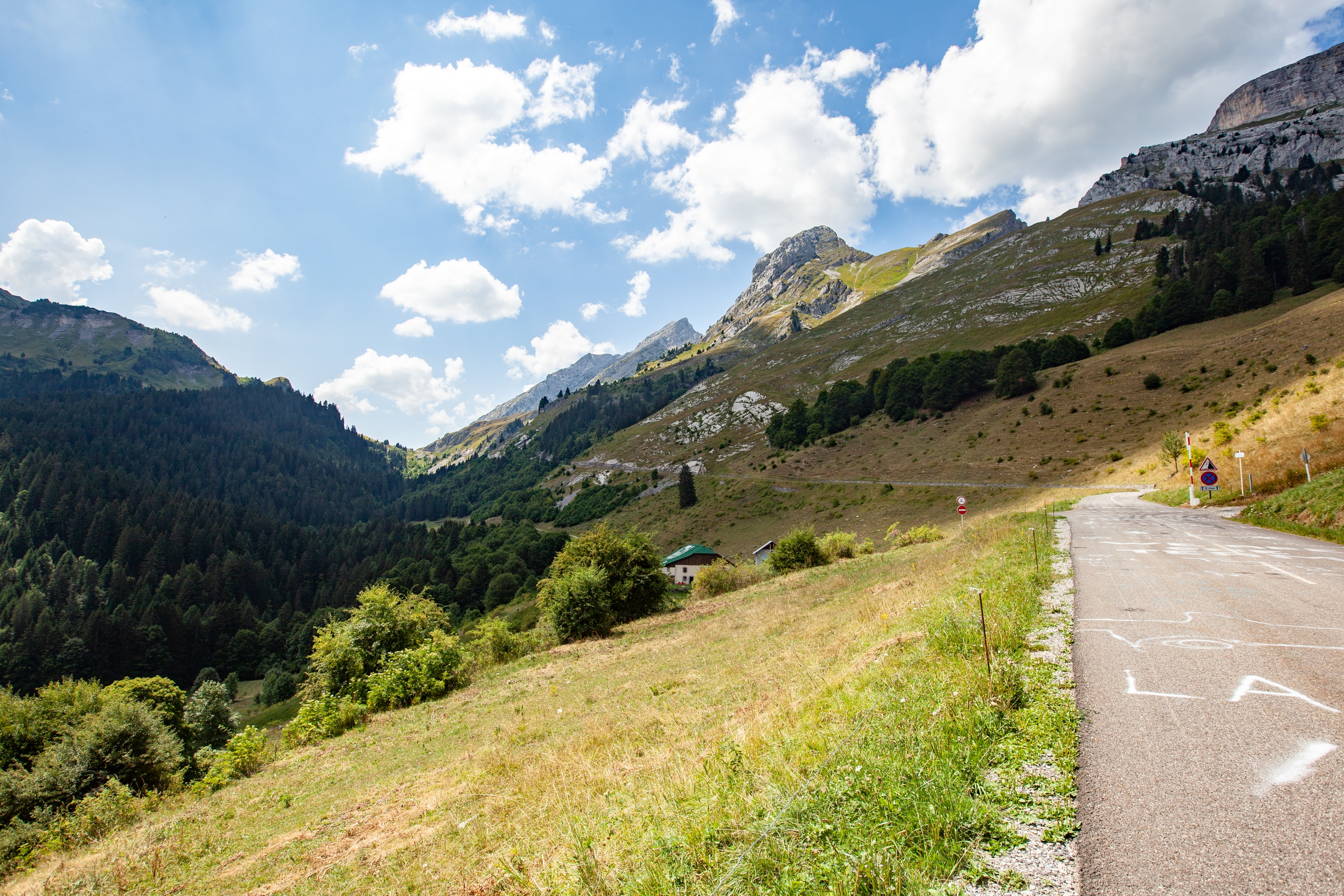 col de la Colombière route des grandes Alpes