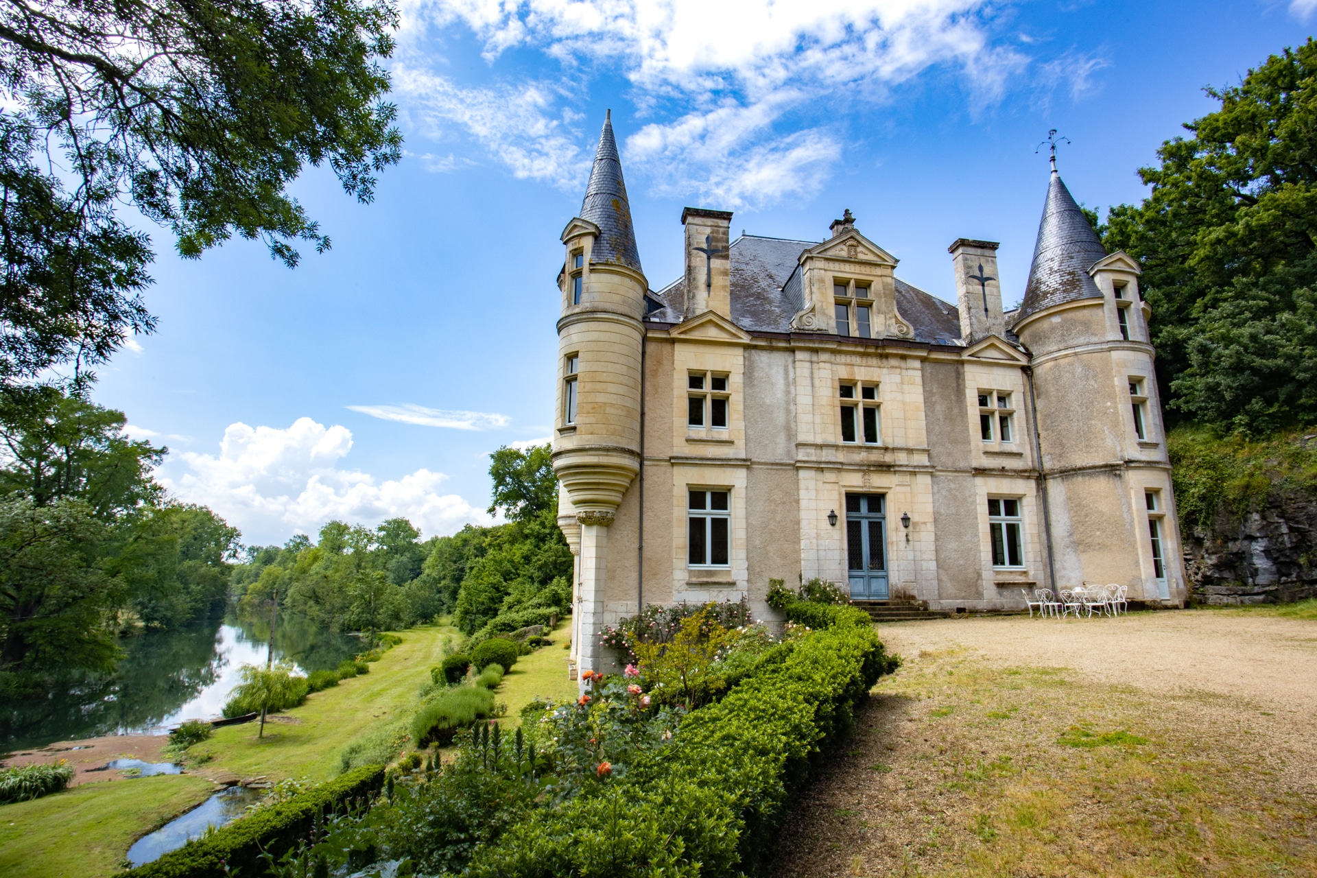 chateau des loups gite