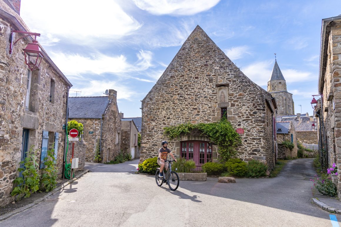 visiter saint-suliac vélo