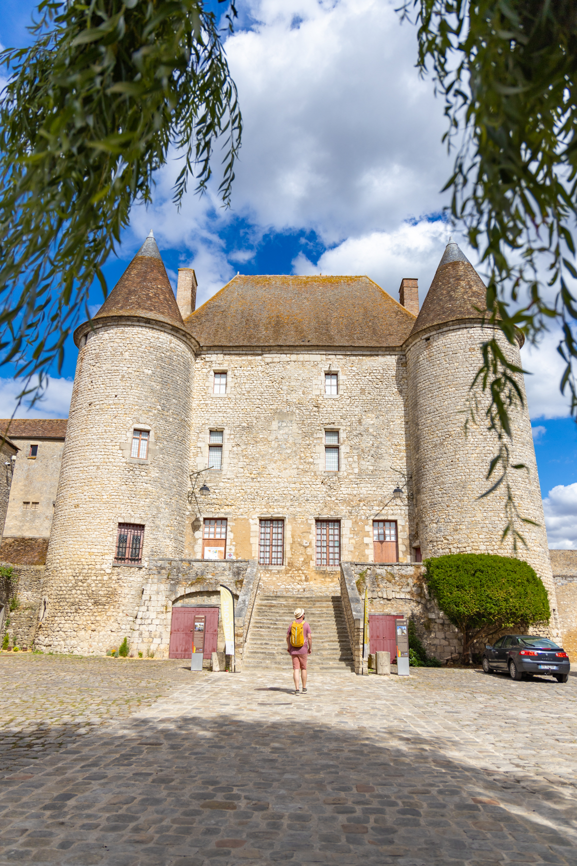 chateau nemours